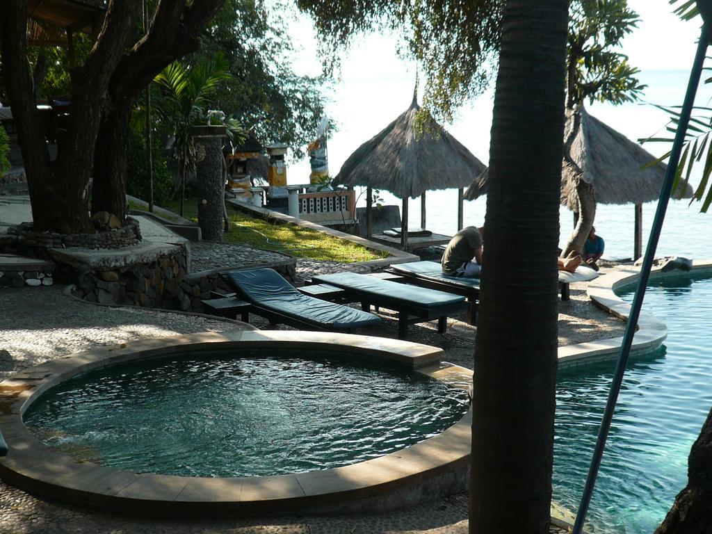 Wawa Wewe II Villas Amed Esterno foto