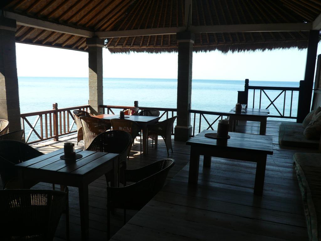 Wawa Wewe II Villas Amed Esterno foto