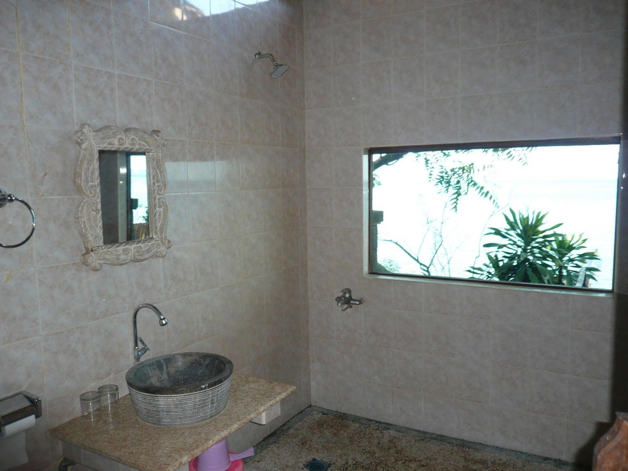 Wawa Wewe II Villas Amed Esterno foto
