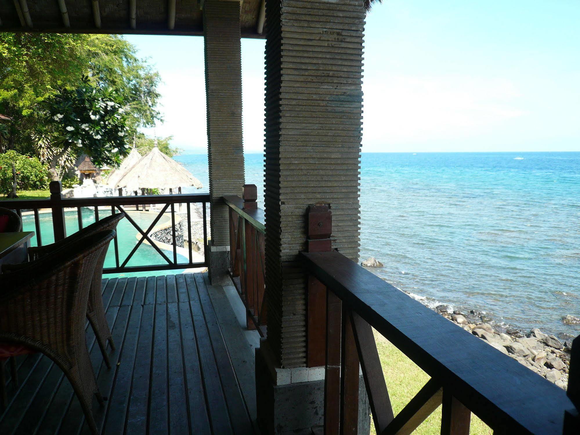 Wawa Wewe II Villas Amed Esterno foto