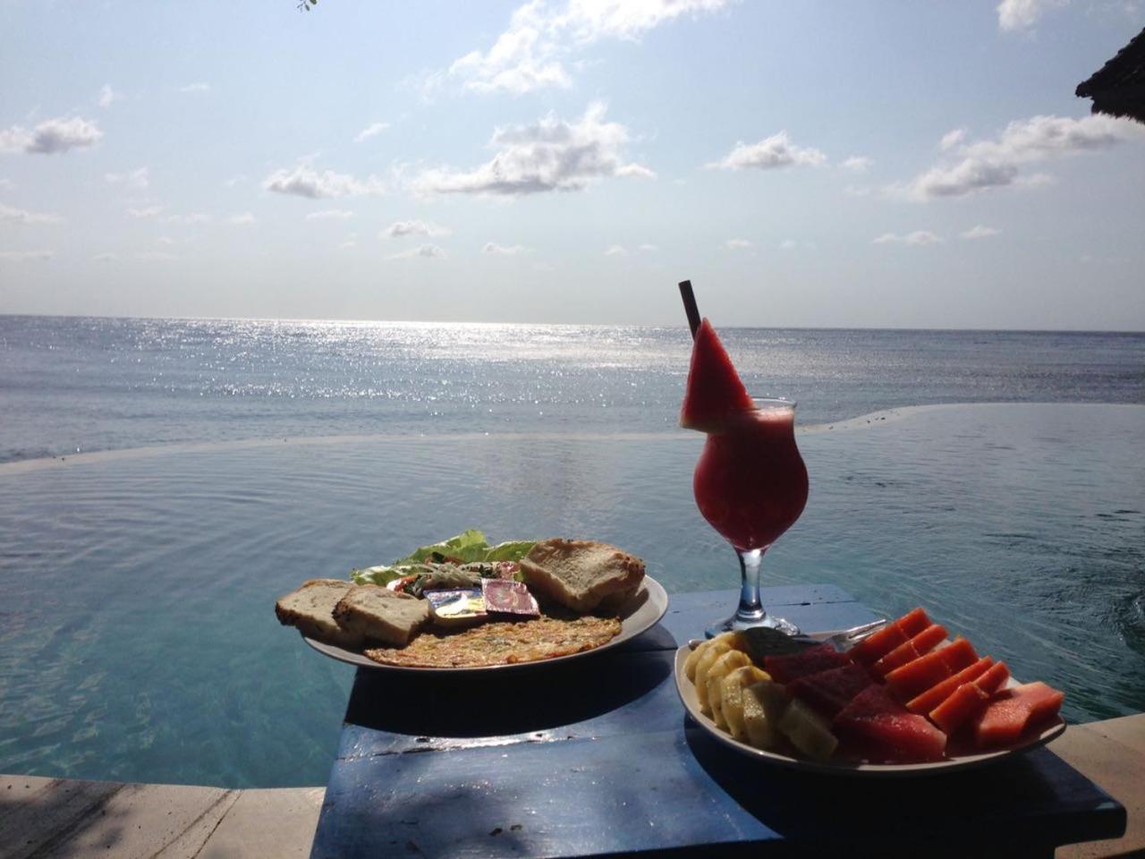 Wawa Wewe II Villas Amed Esterno foto