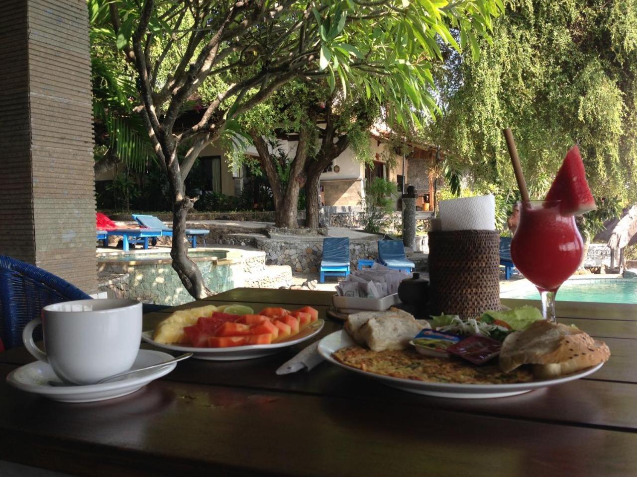 Wawa Wewe II Villas Amed Esterno foto
