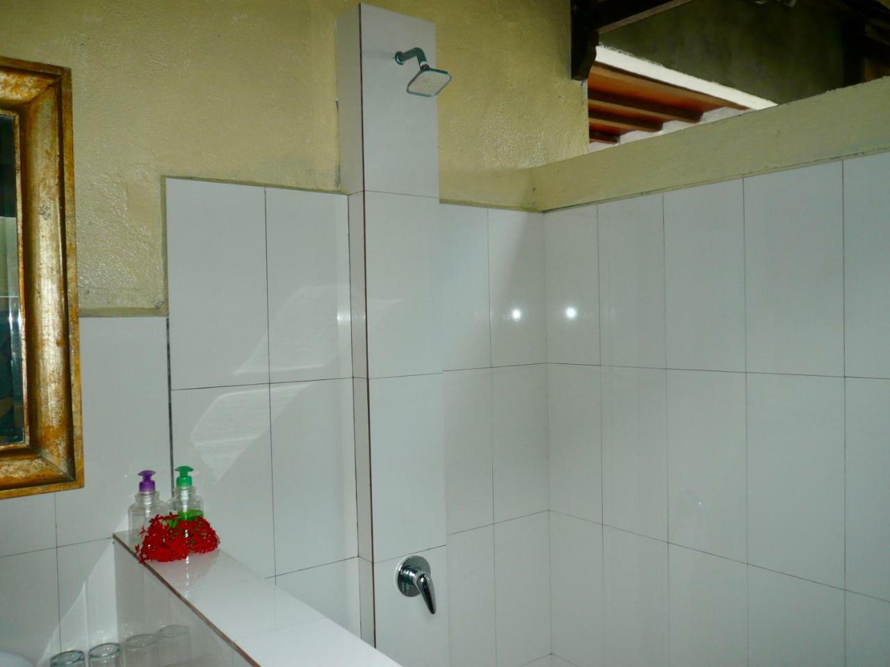 Wawa Wewe II Villas Amed Esterno foto