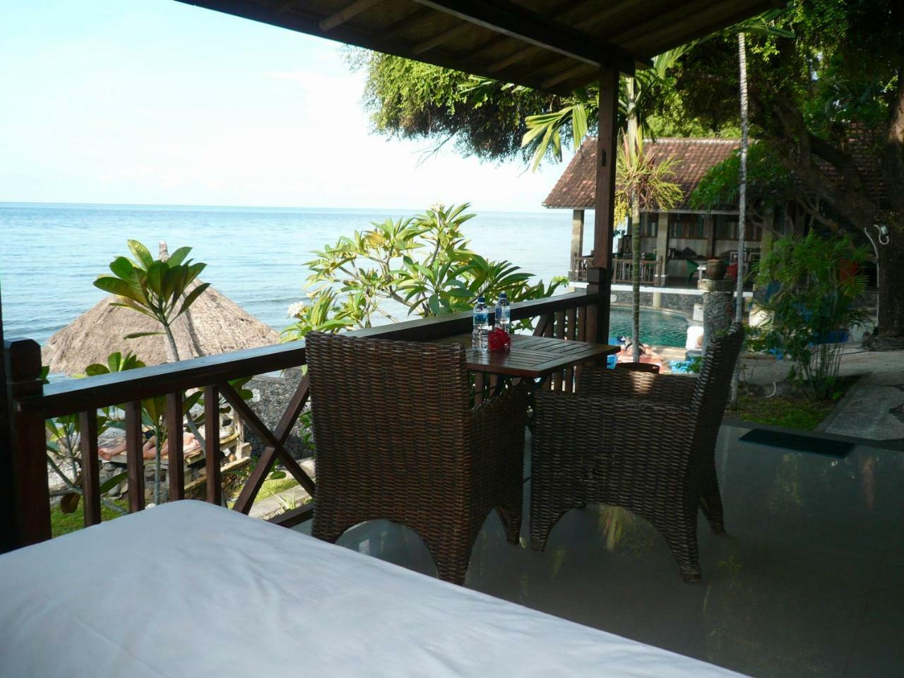 Wawa Wewe II Villas Amed Esterno foto